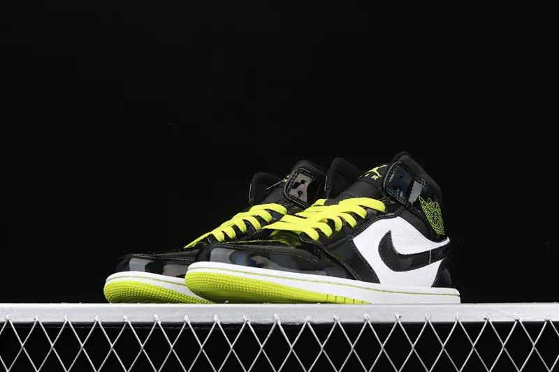 All categories Air Jordan Jordan series basketball shoes Air Jordan 1 Mid Air Jordan 1 Mid SE AJ1 Joe 1 black colorful chameleon green apple green BQ6931-003